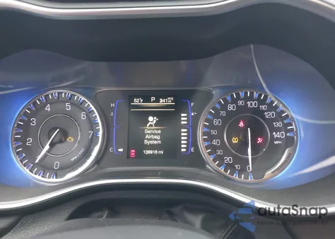 2016 Chrysler 200 Limited z USA, uszkodzony, nr VIN 1C3CCCAB3GN137814